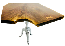 Load image into Gallery viewer, rocket deco table
