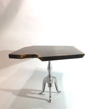 Load image into Gallery viewer, rocket deco table